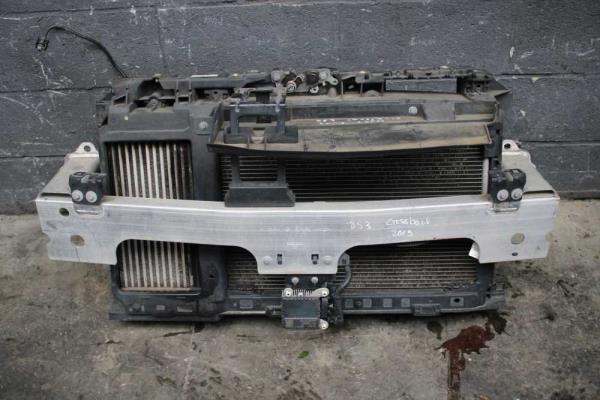 FACE AVANT COMPLETE AVEC RADIATEUR EAU+INTERCOOLER+RADIATEUR CLIM+VENTILATEUR+RENFORT PARE CHOC - Vue 1